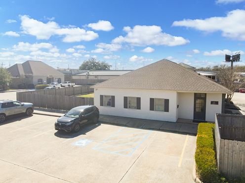 Updated Medical Office on Old Jefferson Hwy