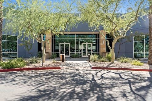 2625 West Grandview Road (R045)