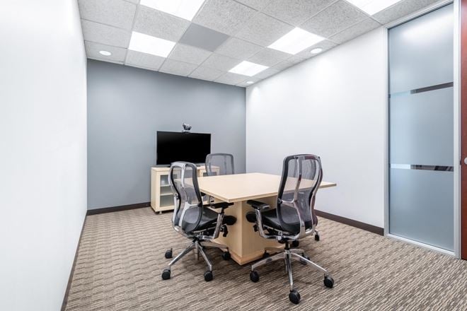 CA, San Diego - 501 W. Broadway