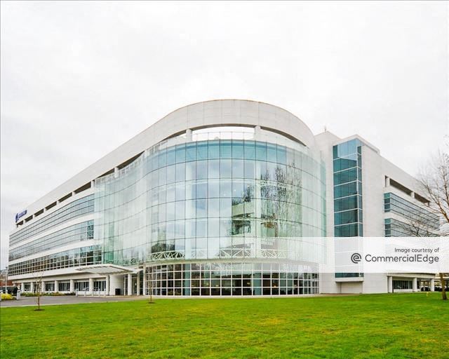 Boeing Longacres 2520 Building 1901 Oakesdale Avenue SW, Renton, WA