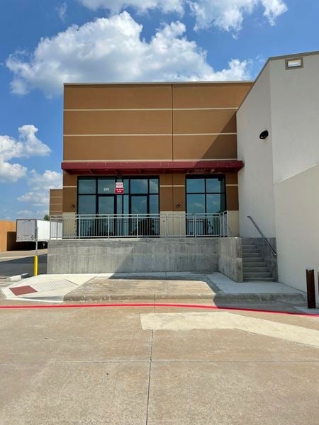 Retail space for Rent at 148-B  E Interstate 20 in Weatherford