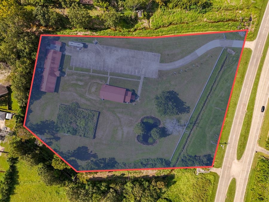 Church Campus for Sale along Greenwell Springs – Surplus Land