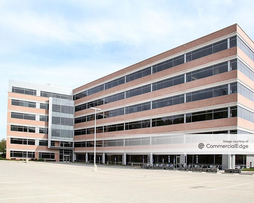Waltham Weston Corporate Center