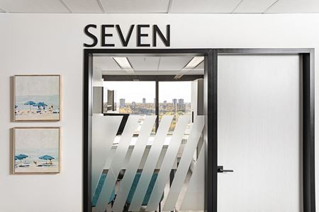 800      Space Photo Gallery 6