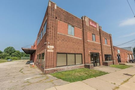 Photo of commercial space at 934 Grant Street in Akron