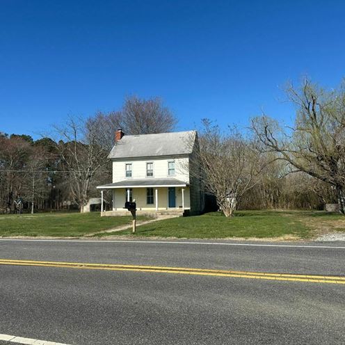10037 North Main Street