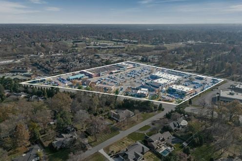 Holiday Manor Center