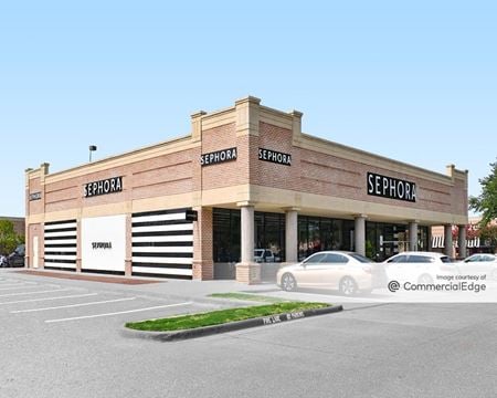 Retail space for Rent at 2101 Preston Road in Plano