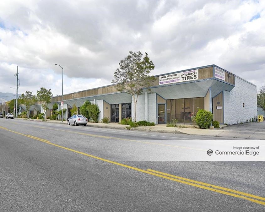9950, 9960, 10000 & 10010 Canoga Avenue
