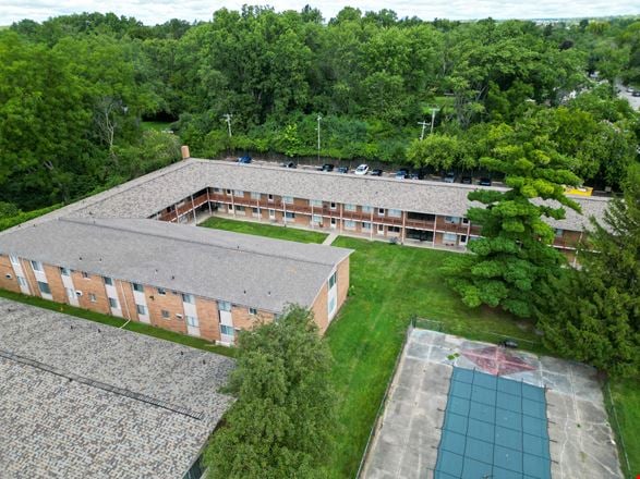 Country House Apartments