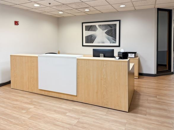 KS, Overland Park - Corporate Woods