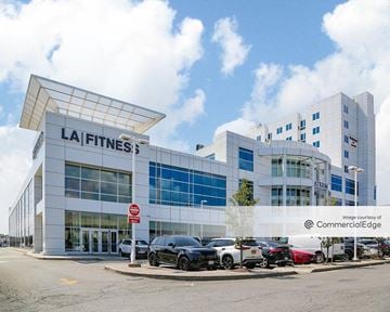 1776 Eastchester Road (Atrium)