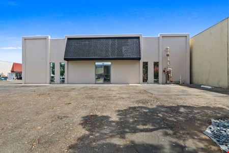 Industrial space for Rent at 1405 N Manzanita St in Orange