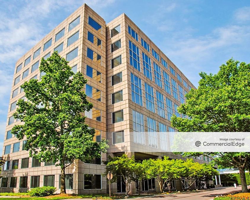 3225 Cumberland Blvd, Atlanta, GA 30339