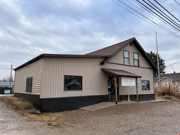 4445 East Pike