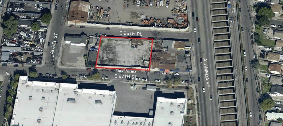 VacantLand space for Rent at 9651 S Alameda St in Los Angeles
