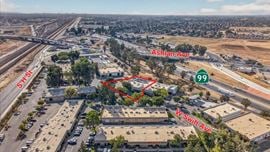 ±8,100 SF Freestanding Building w/Office + Warehouse Space For Lease