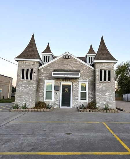 Coworking space for Rent at 2409 Maxwell Lane in Deer Park