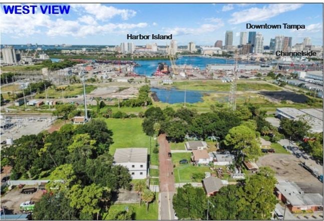 Land property in Tampa, FL