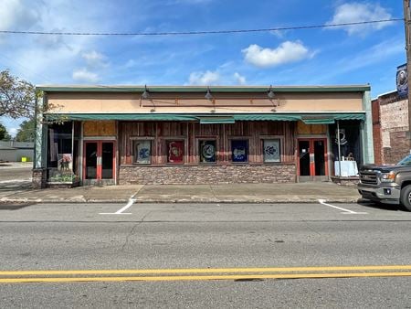 Retail space for Sale at 280 S. Main Street in Cambridge Springs