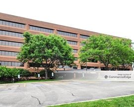 85 West Algonquin Road