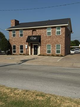 Office in Downtown Grapevine
