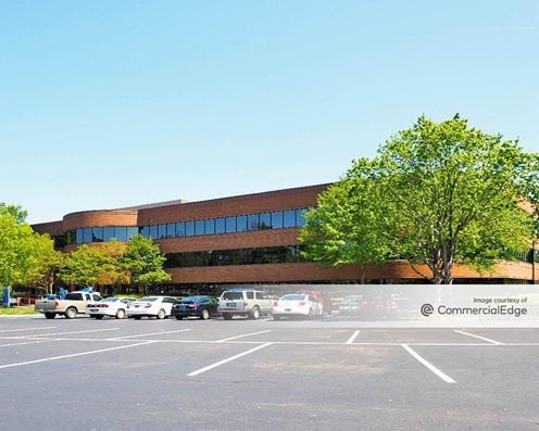 Office Park Patewood - III