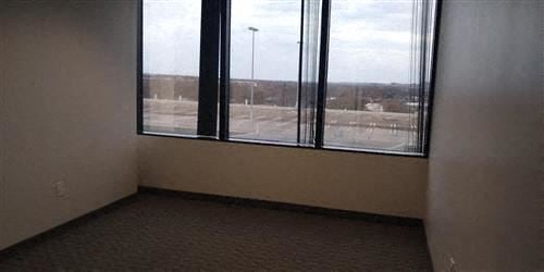 Workstyle Flexible Spaces - 8330-8360 Lyndon B Johnson Fwy
