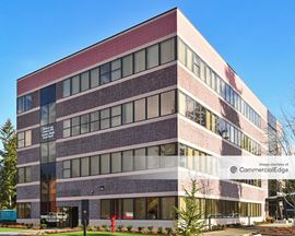 The Hub at Lacey - Woodland Center Buildings