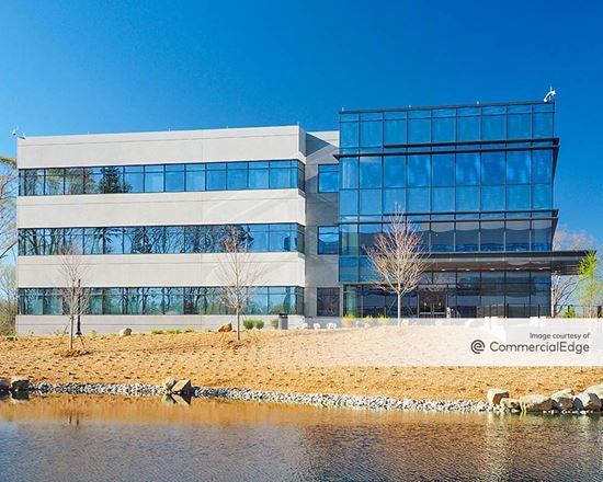 LakePointe Corporate Center