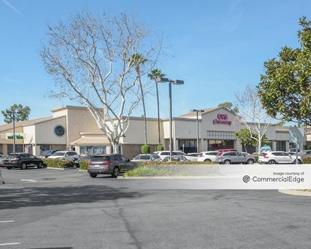 Retail space for Rent at 18182 Irvine Blvd in Tustin