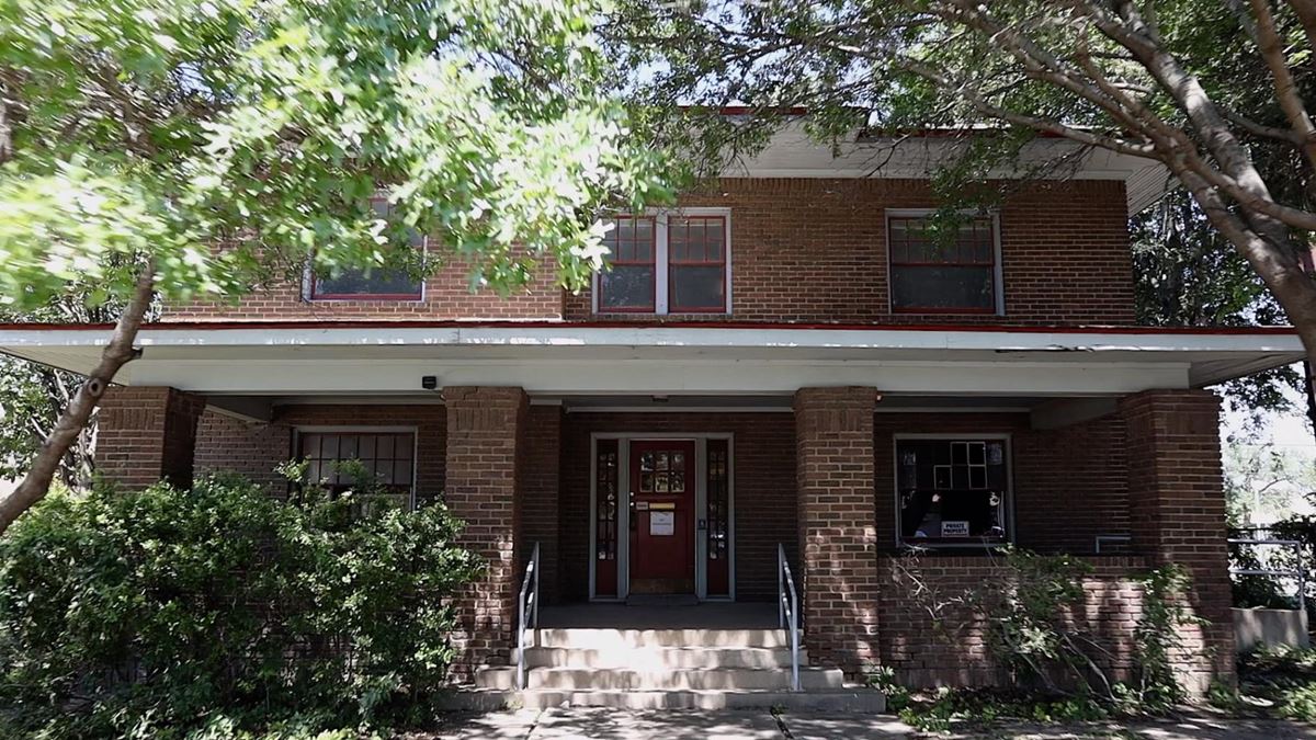 1118 S Taylor
