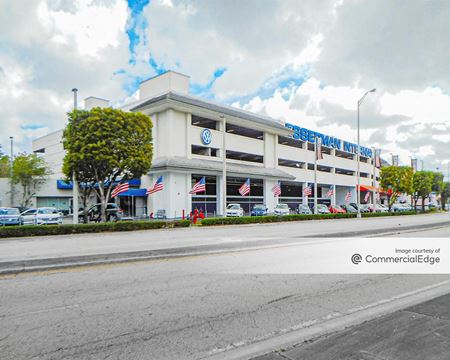Photo of commercial space at 10455 NW 12th Street in Doral