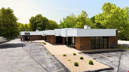 Photo of commercial space at 2053 S Waverly Ave in Springfield