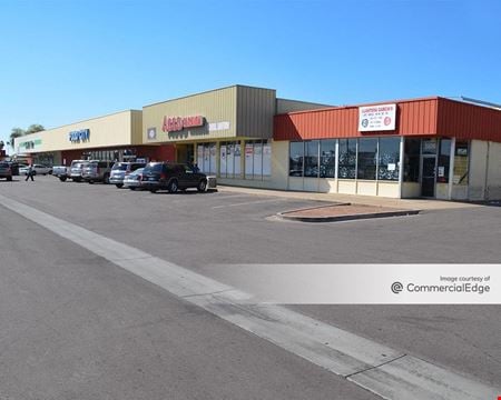 Retail space for Rent at 5120 West McDowell Road in Phoenix