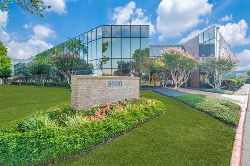 5600 Northwest Central Drive