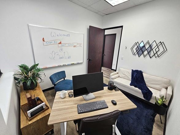 Beach Walk Office Suites - Beach Walk Coworking & Office Space