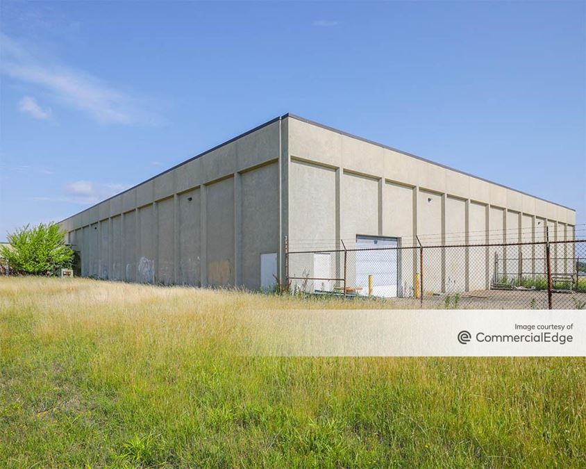 4741 Hinckley Industrial Pkwy, Cleveland Industrial Space For Lease