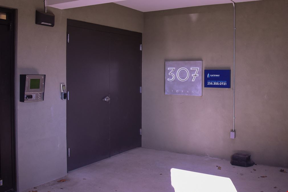 307 Second Avenue Self Storage