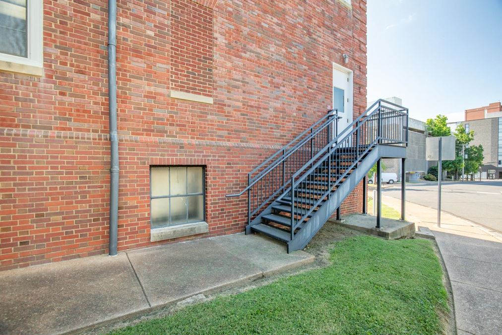 Rare Clayton Conversion Opportunity