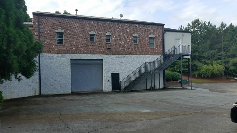 5035 Wallace Drive