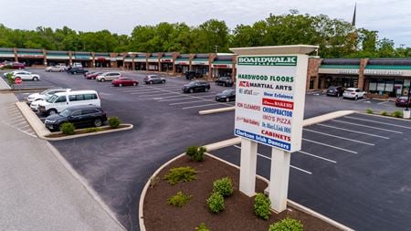 Retail space for Rent at 14321-14371 Manchester Rd in Ballwin