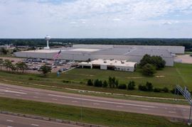 923,801 SF Fulfillment Warehouse & Distribution Center