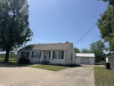 Office space for Sale at 2004 S 13th St in Rogers