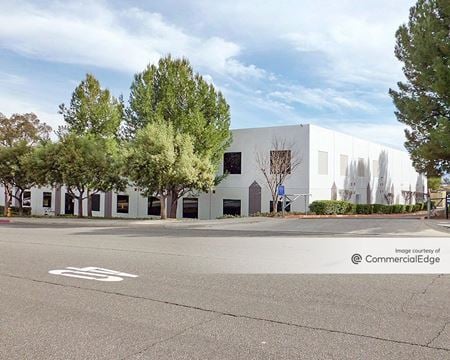 Industrial space for Rent at 42555 Rio Nedo in Temecula