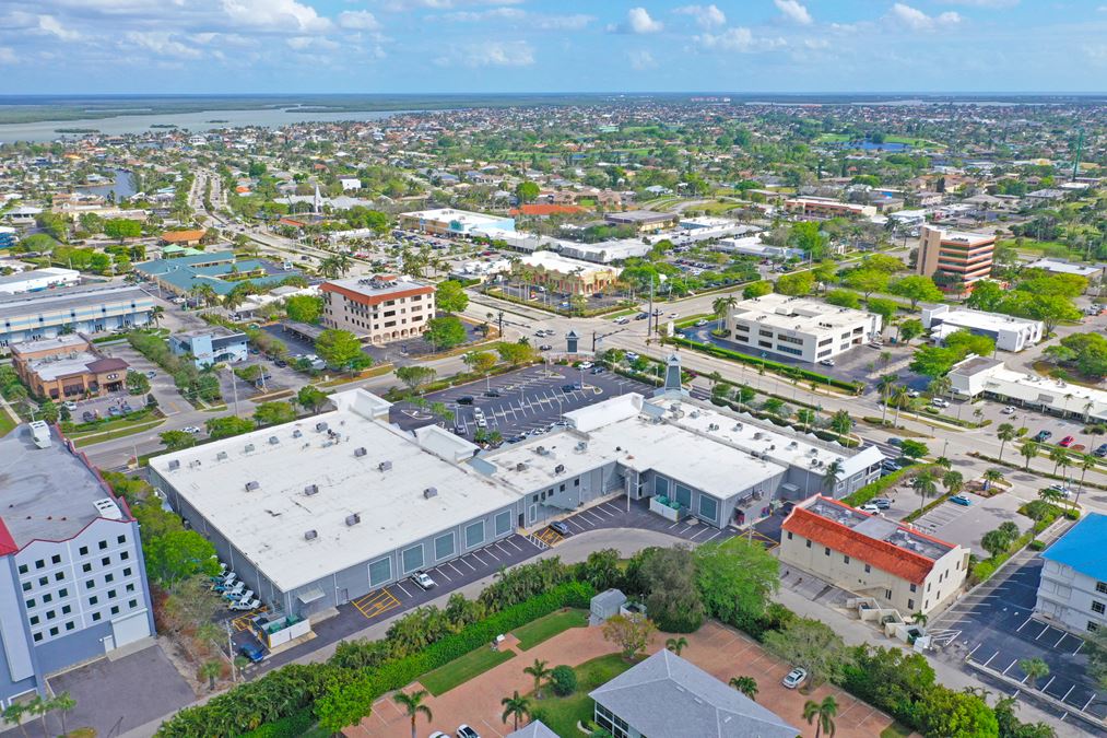 Island Plaza