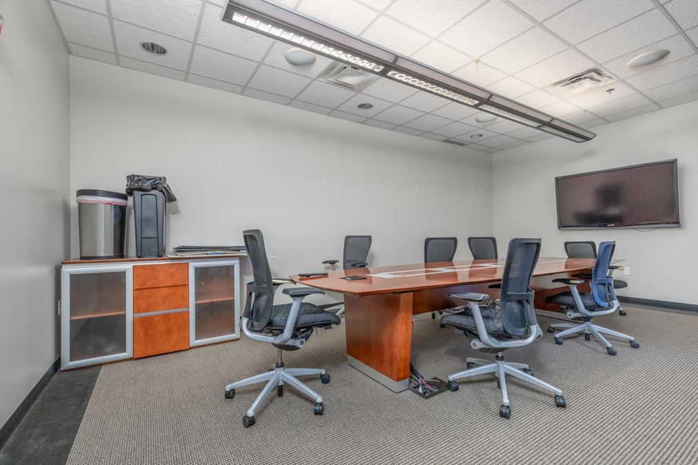 Class A Office Opportunity in Columbia, IL