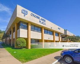 Crosslands Plaza - 6310 & 6320 Southwest Blvd