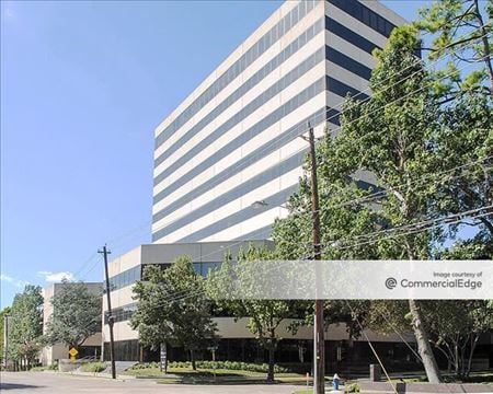 Photo of commercial space at 515 Post Oak Blvd in Houston