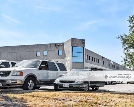 Industrial space for Rent at 1350 Avenue S in Grand Prairie